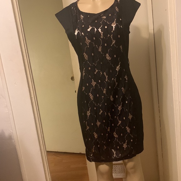 APRICOT DRESS SIZE  L - Picture 3 of 16